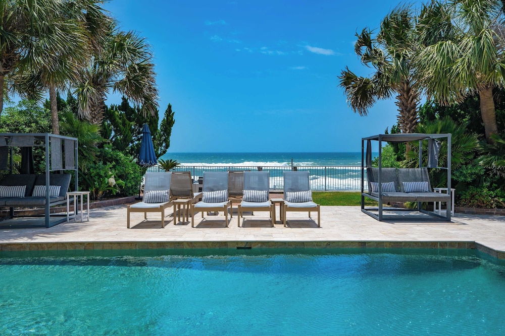 Promenade by Avantstay Beach Front Mansion w Breathtaking Views & Pool - featured photo
