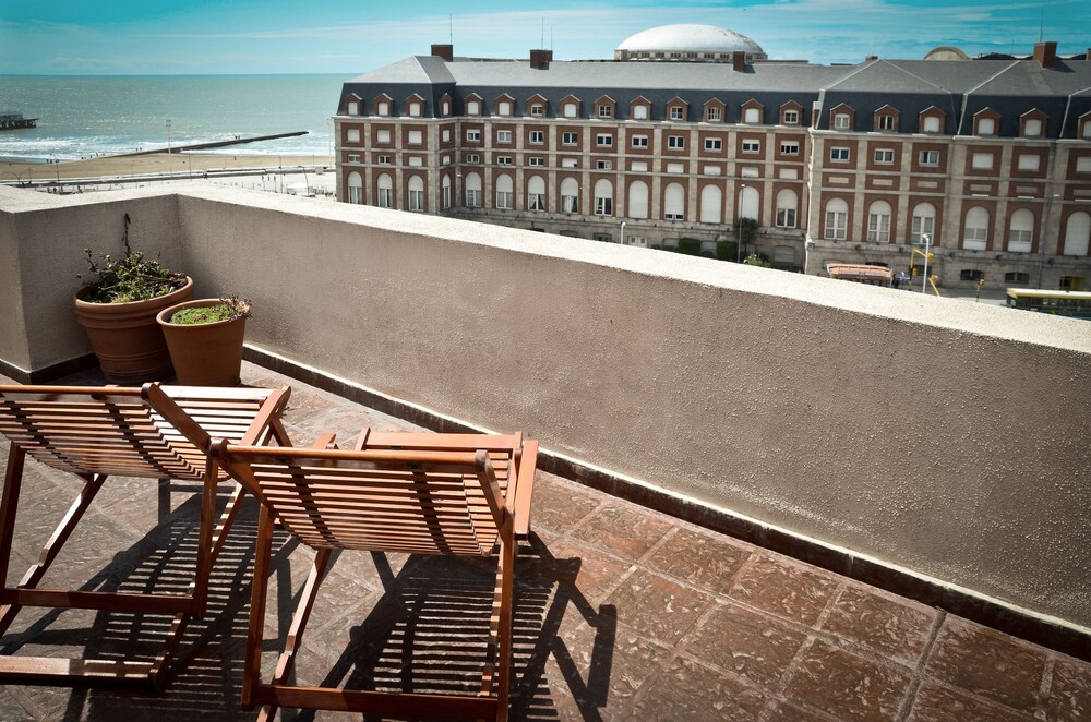 Hotel Riviera — hotel in Mar Del Plata