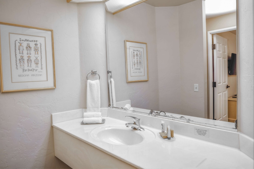 Hilton Vacation Club Varsity Club Tucson - photo 22