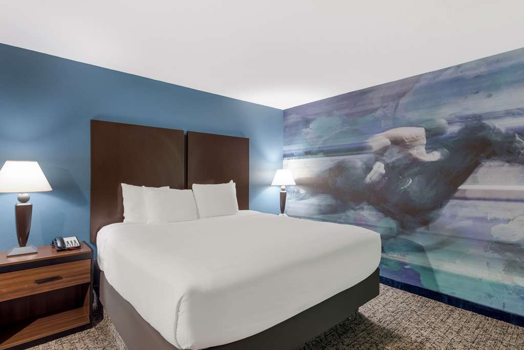 Best Western Winners Circle - photo 16