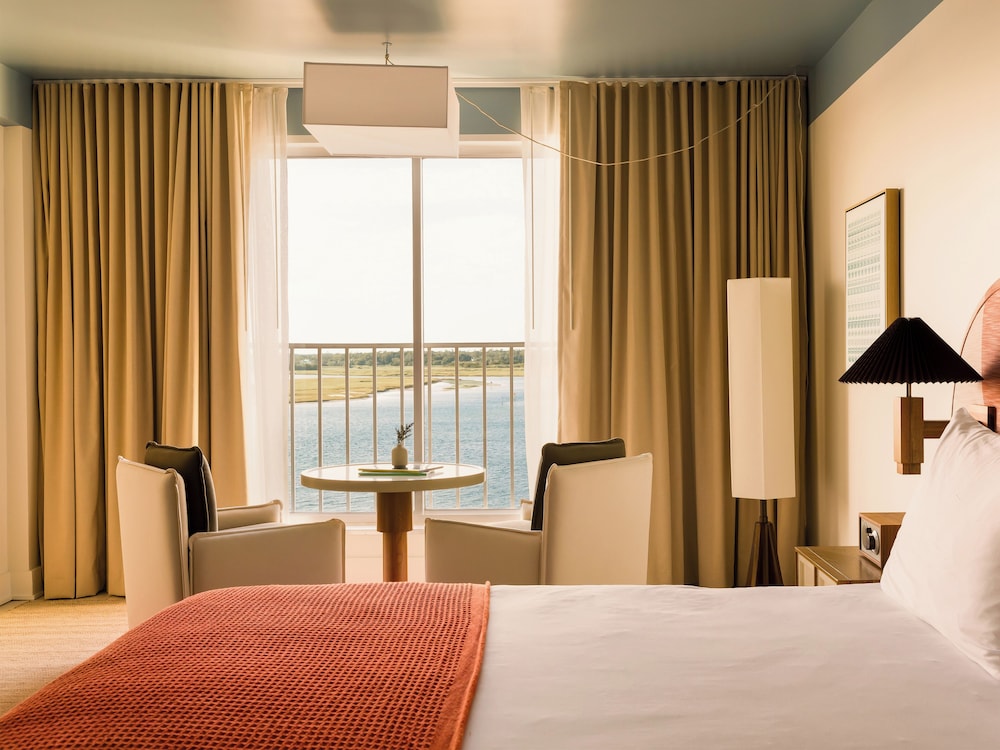 Trailborn Surf and Sound Outdoor Collection by Marriott Bonvoy - photo 16