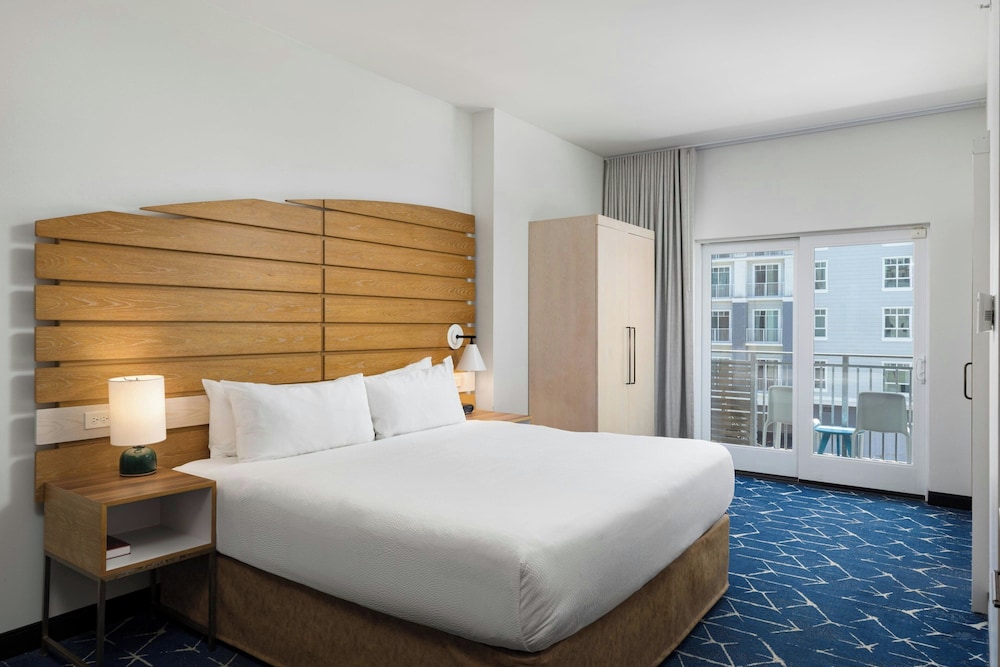 SpringHill Suites by Marriott Oceanside Beach - photo 8