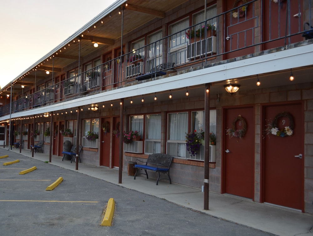 Lariat Motel - photo 30