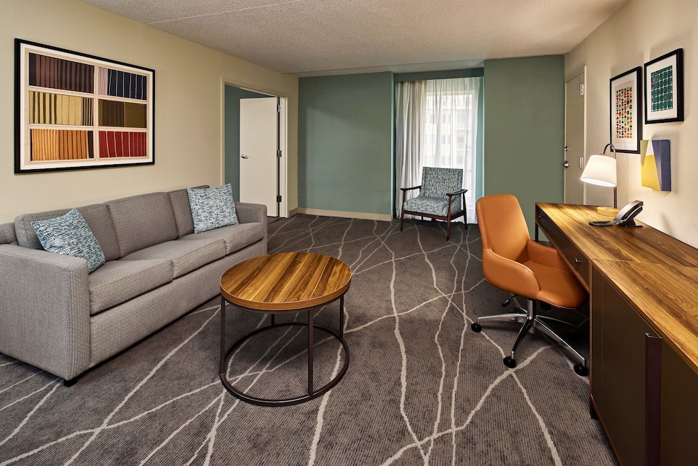 Holiday Inn Express Charleston Dwtn Medical Area - photo 8