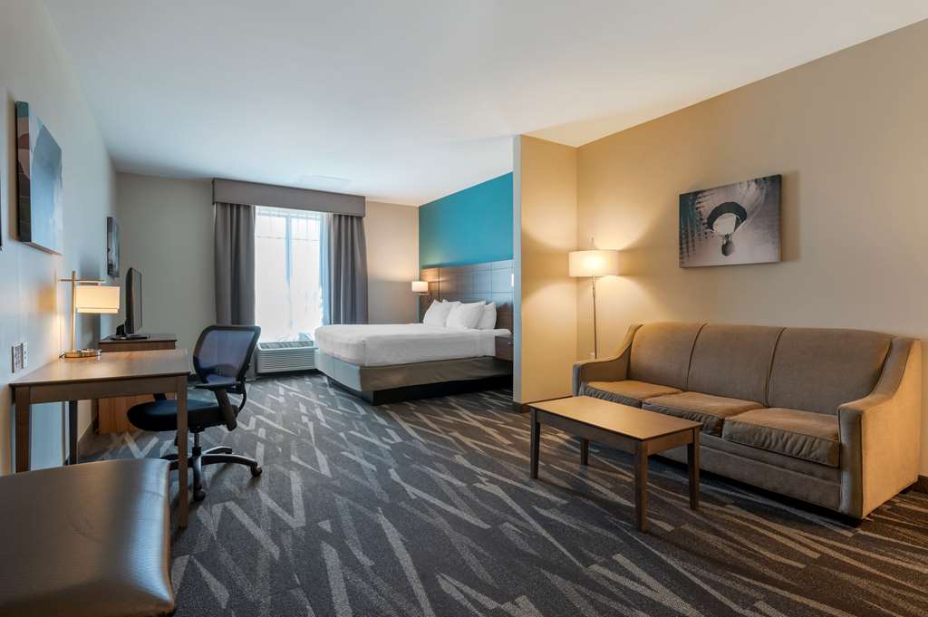 Best Western Plus Centralia Hotel & Suites - photo 6