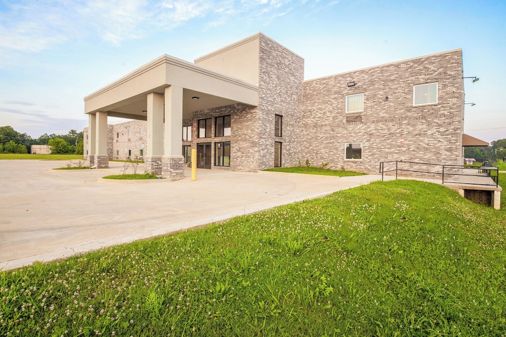 OYO Hotel Adairsville Calhoun South I 75 - photo 42