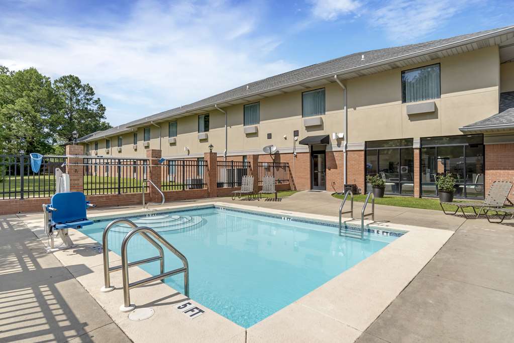 Best Western Plus Two Rivers Hotel & Suites - photo 37
