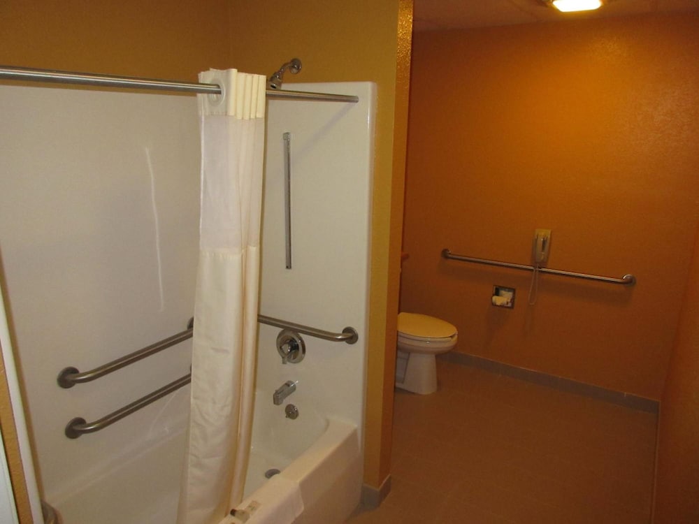 Parkfield Inn - photo 31