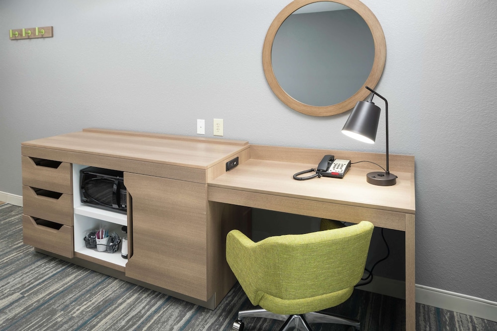 Hampton Inn Wilson Downtown - photo 10