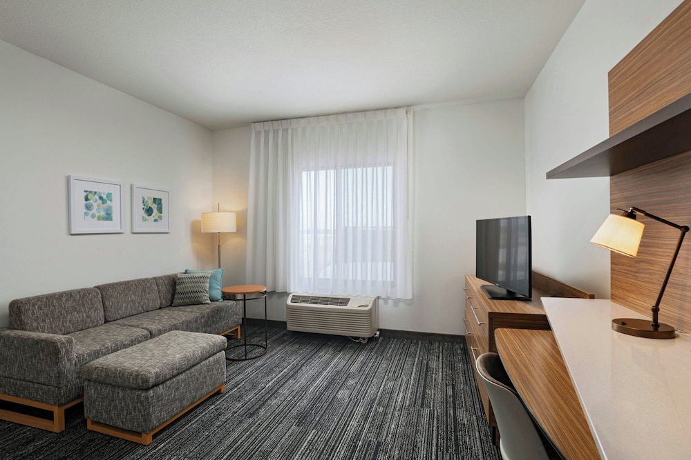TownePlace Suites by Marriott Ames - photo 32