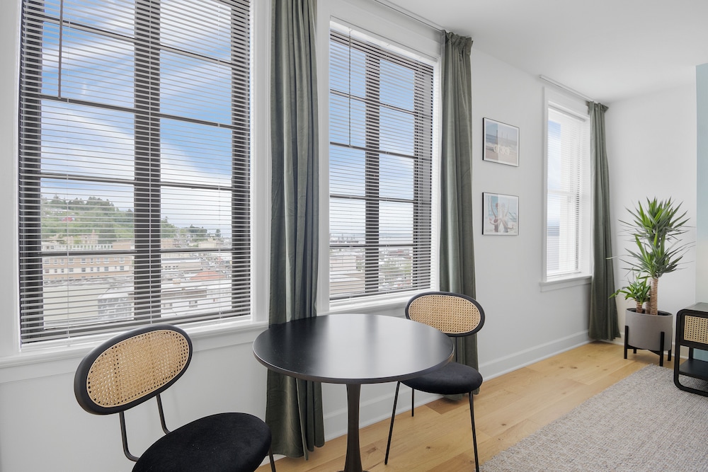 Norblad Hotel - photo 76
