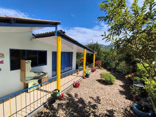 Finca en Vergara Prado Alto — hotel in Vergara