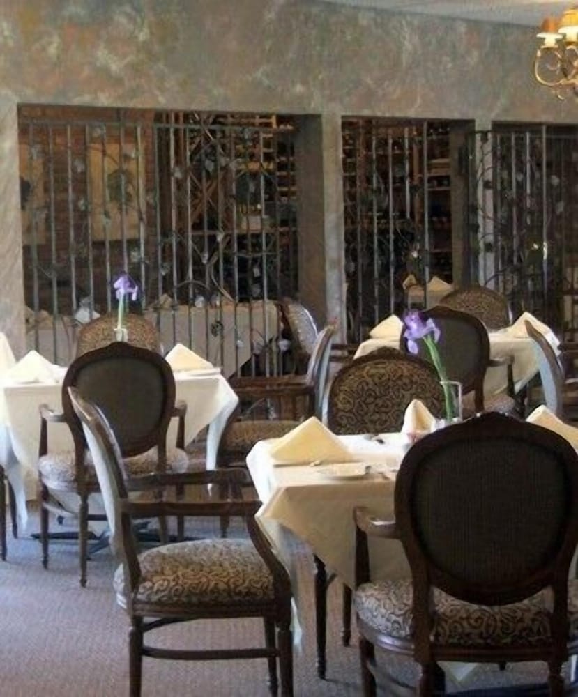 The Inn at Houndslake - photo 51
