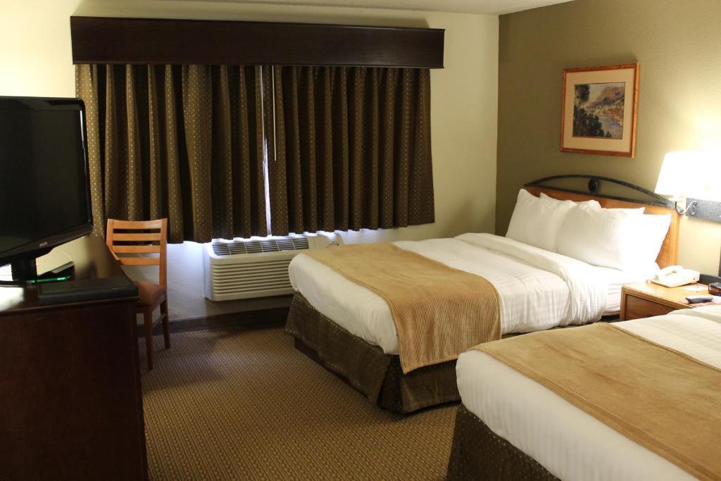 Red Lion Inn & Suites Grimes - photo 13