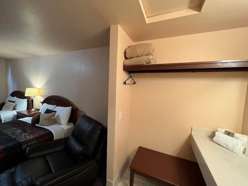 Frazier View Motel - photo 38