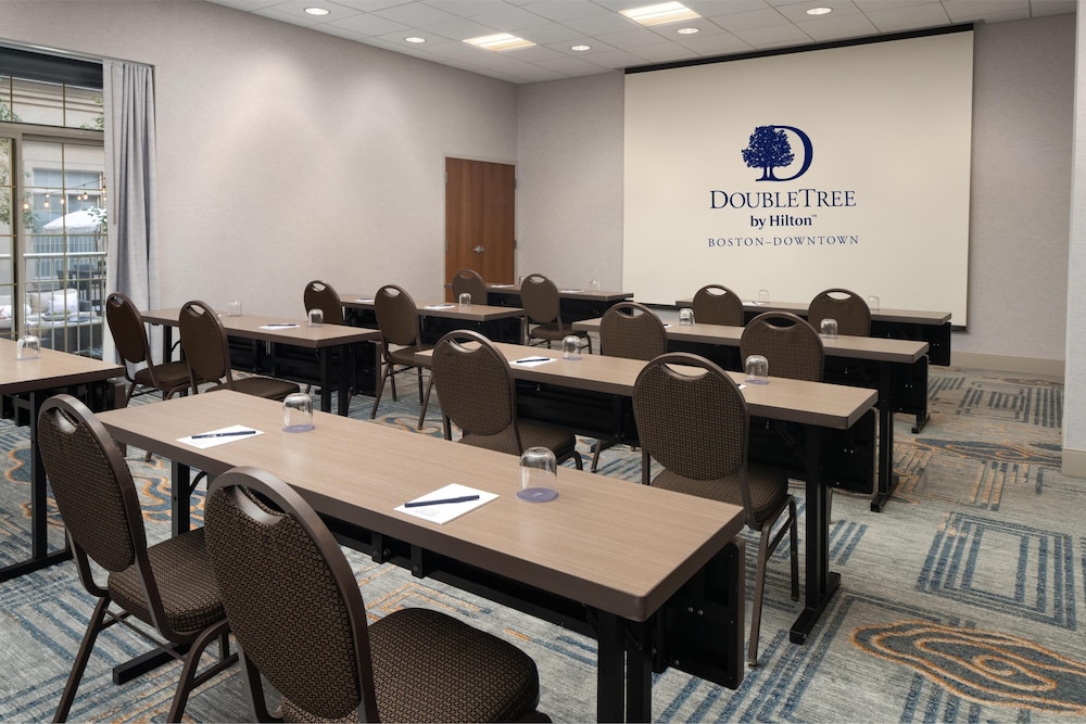 DoubleTree by Hilton Boston Downtown - photo 35