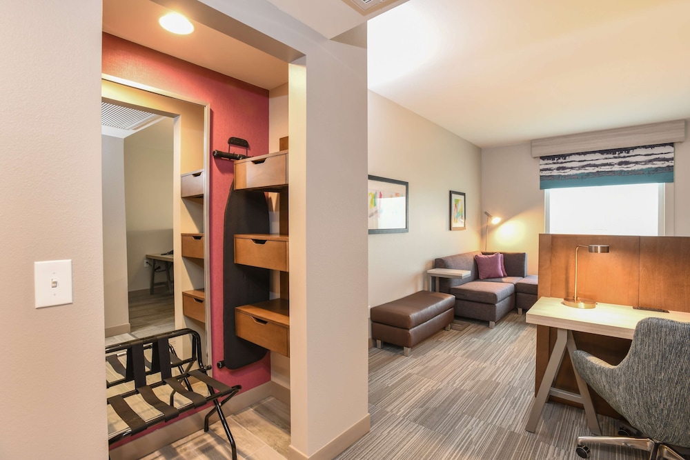 Hilton Garden Inn Cincinnati Midtown - photo 16