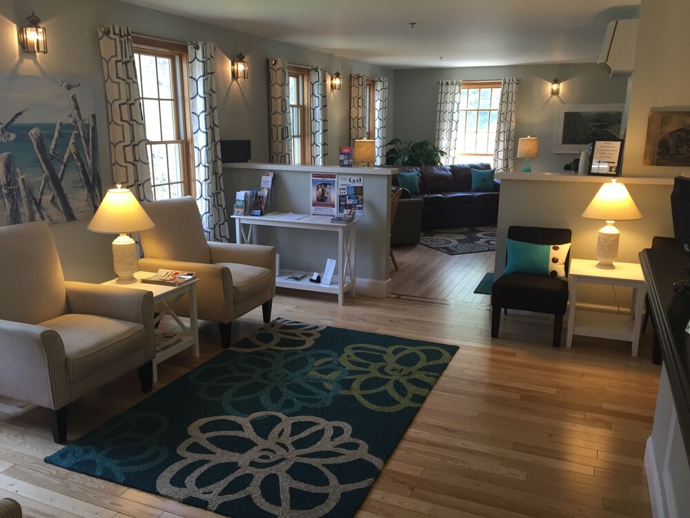 The Admiral's Inn Resort - featured photo
