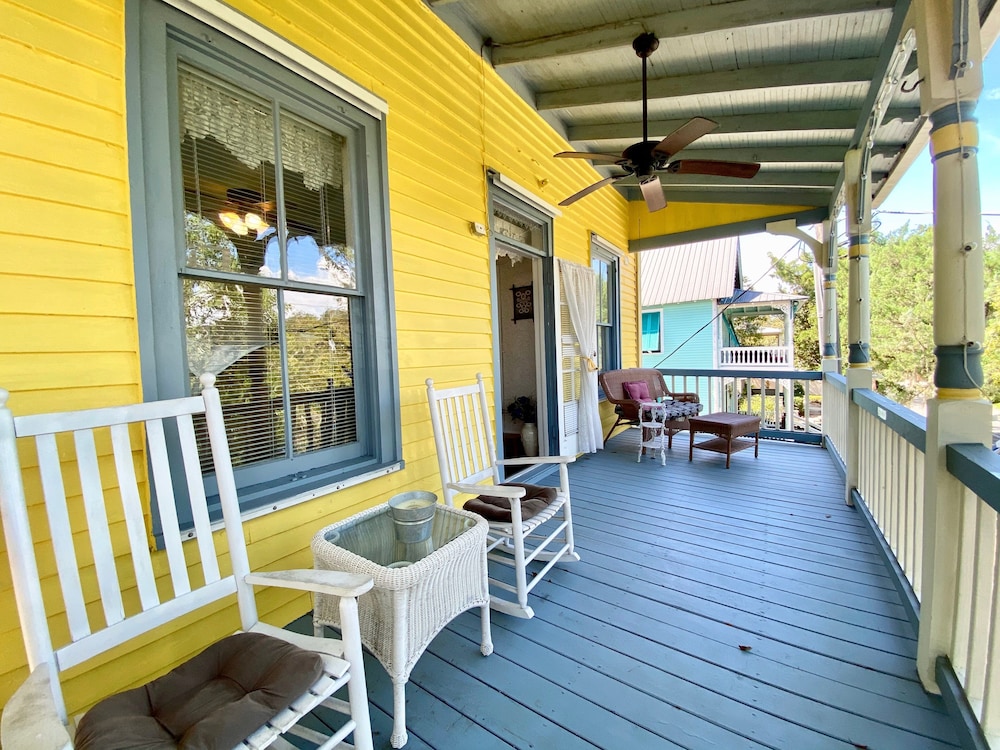 Penny Farthing Inn - photo 30
