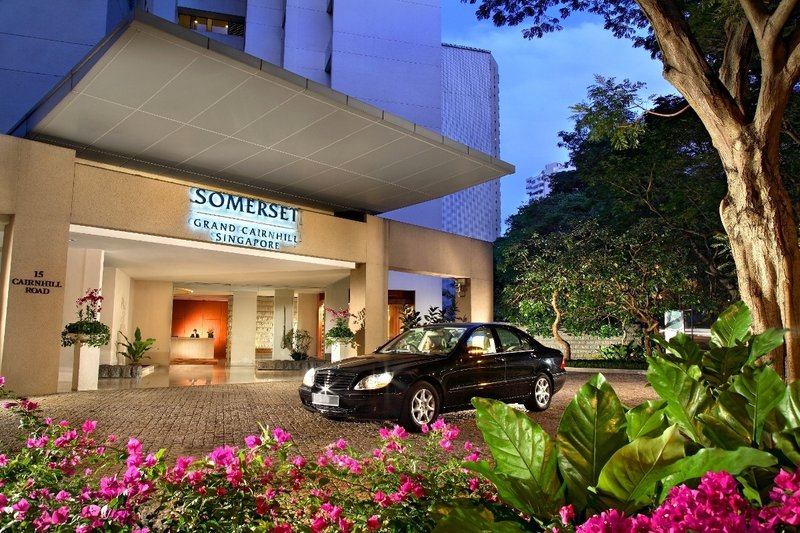 Somerset Grand Cairnhill — eco-hotel in Singapore