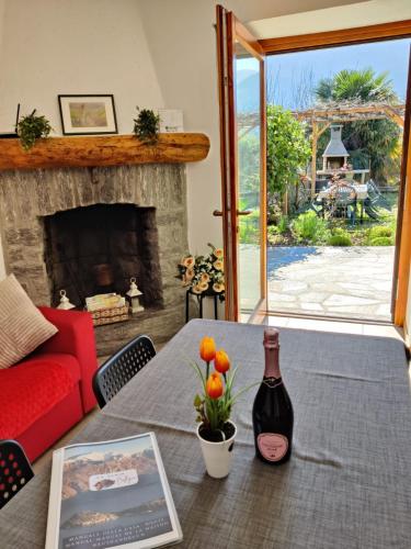 Ca' Sunin Bellagio mountains view apartment — 4-Star Luxury Hotel in Bellagio, Italy