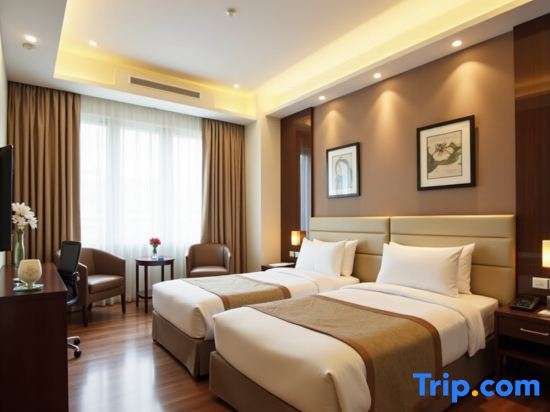 Hotel Urban Lion Igi Airport Delhi — 4-Star Luxury Hotel in New Delhi, India