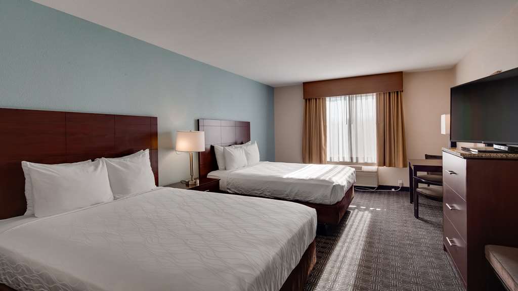 Best Western Plus Gateway Inn & Suites - photo 19