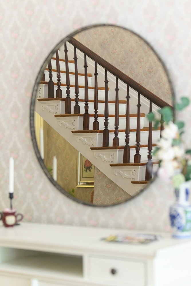 Rose Hill Inn — Versailles — photo 3