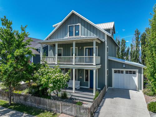 Joie De Vivre #57 in Chelan, United States