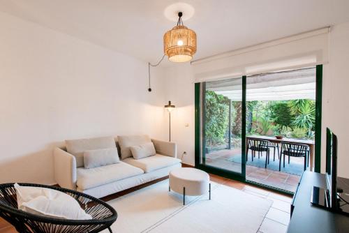 Can Mar I Lluna I Chillout I Bbq I Piscina Comun in L'ametlla De Mar, Spain