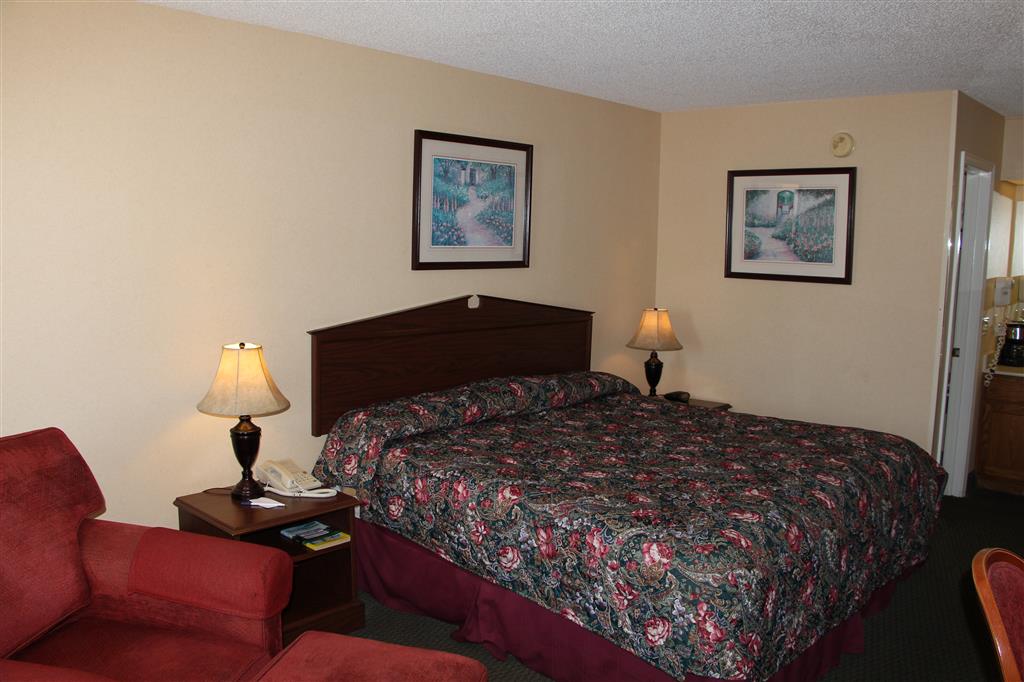 Jameson Inn Douglas - photo 7