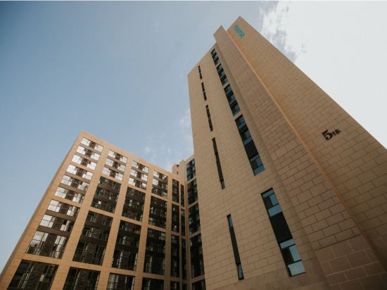 Shining Hotle - carbon neutral hotel in Qingdao