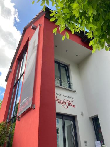Vinotel Augustin — Sulzfeld Am Main — photo 5