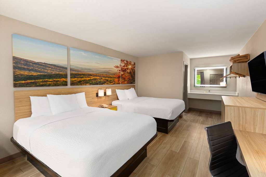 Days Inn by Wyndham Helen - photo 21