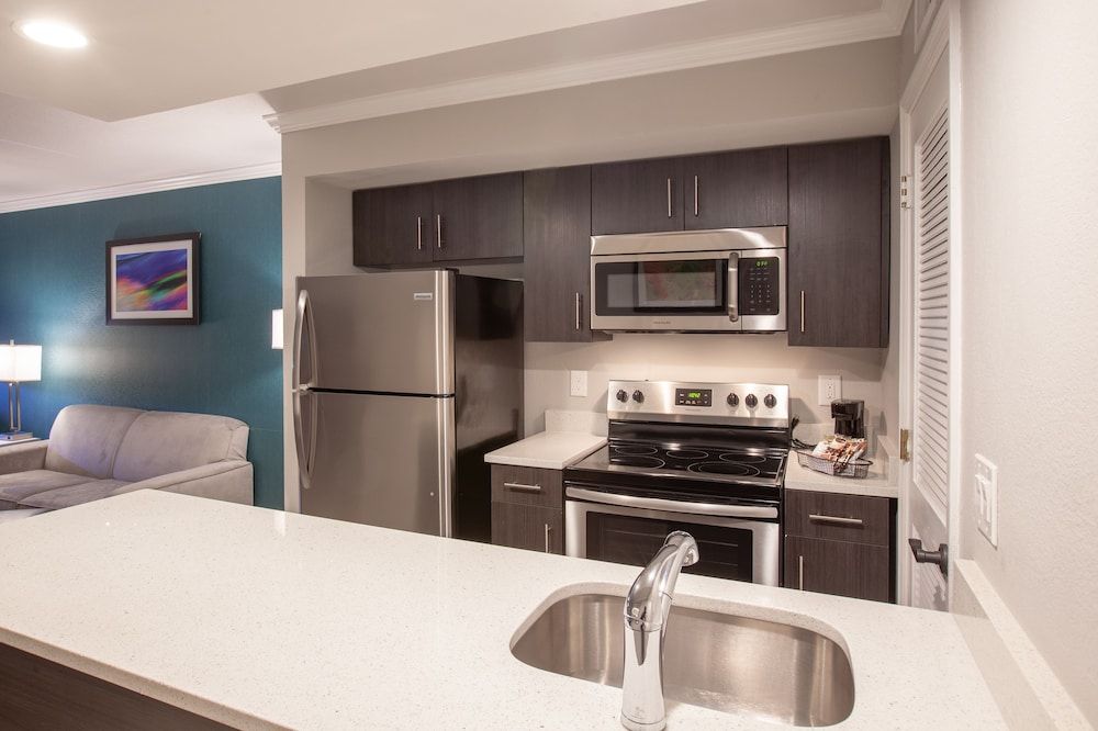 Hawthorn Suites by Wyndham Kissimmee Gateway - photo 12