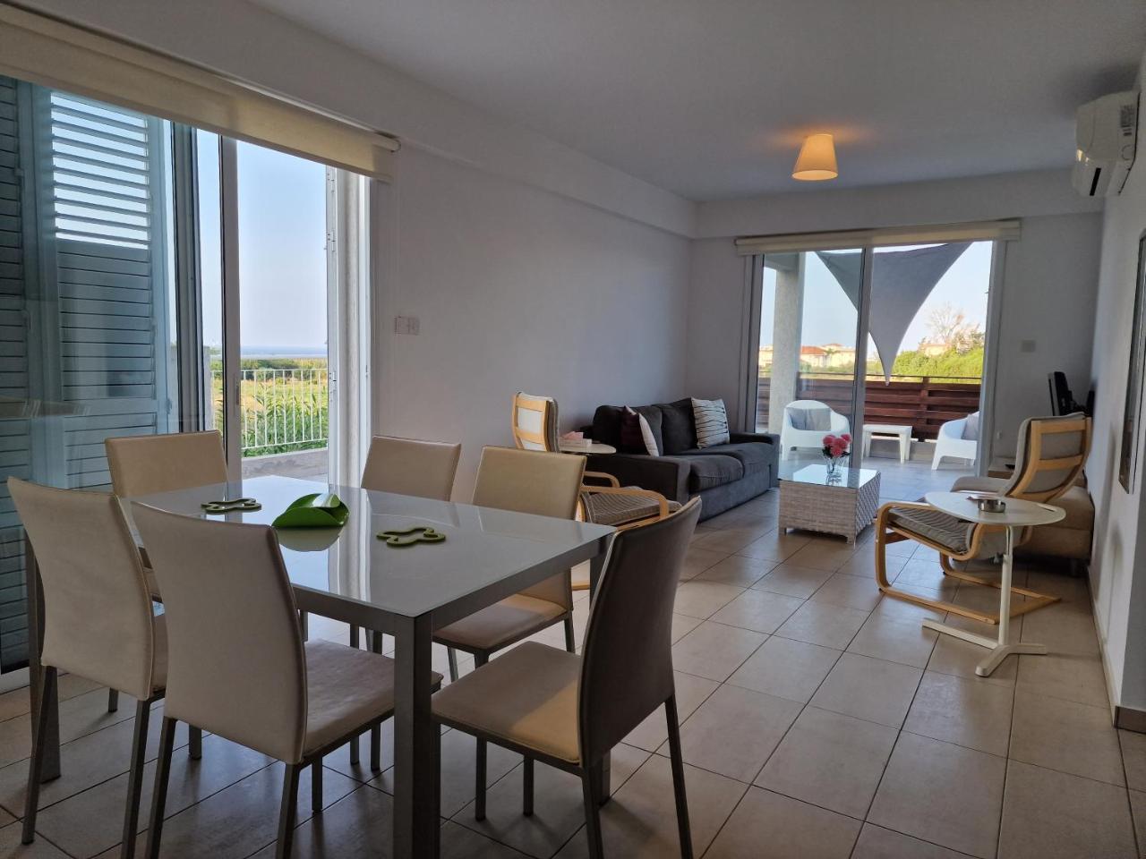Kalifi Pool Apartment