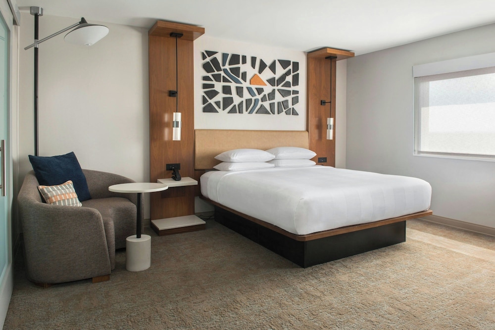 Marriott Springfield Downtown - photo 8