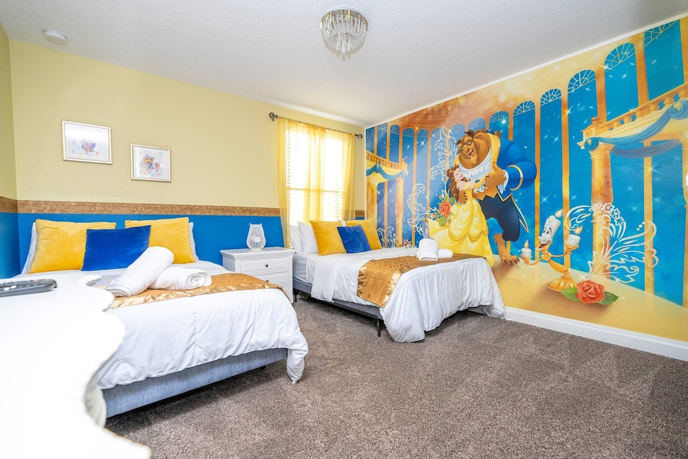 1400 Stunning 8bed with amazing game room - photo 57