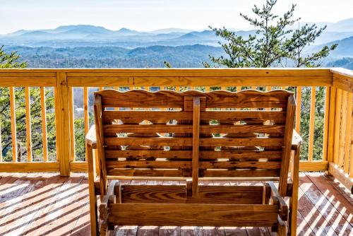 #2160 Ooh Myy - last minute hotel in Sevierville