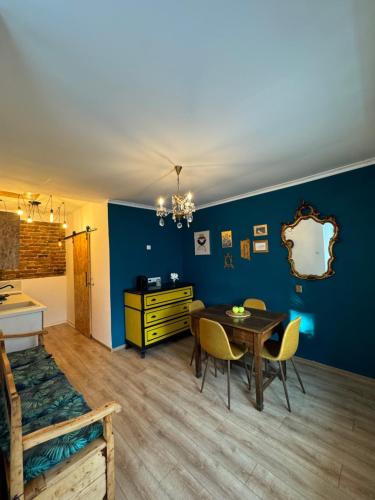 Casa lui Saul — 4-Star Luxury Hotel in Valeni, Romania