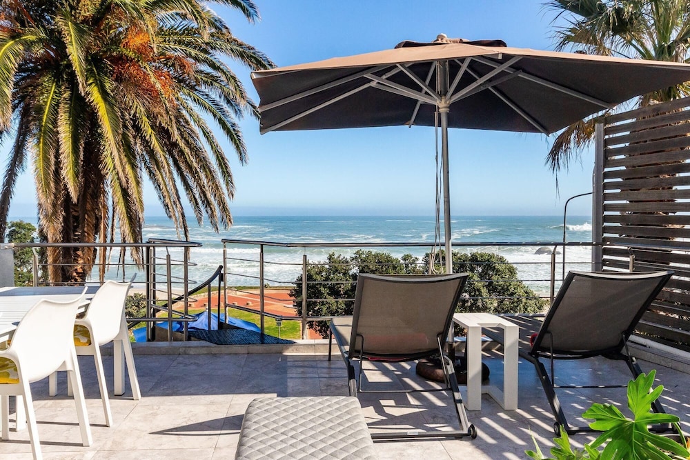 Beautiful 3bedroom Seaside Apartment Paloma Apartment