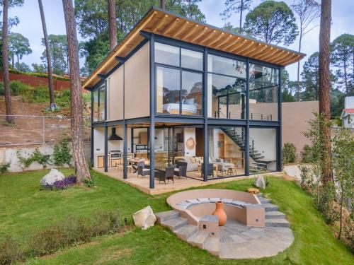 Casa Valle Avandaro Enjoy the surrounding nature — 4-Star Luxury Hotel in Valle De Bravo, Mexico