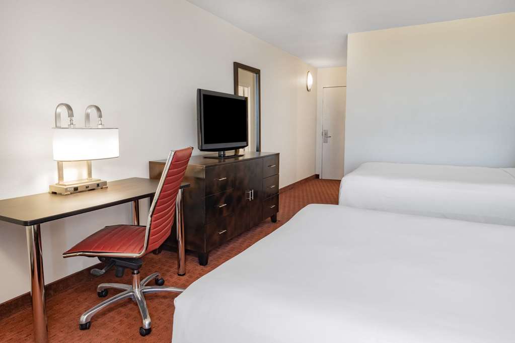Wyndham Sacramento - photo 18