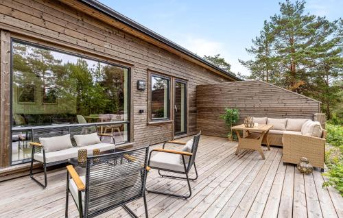 4 Bedroom Stunning Home In Risør — 5-Star Luxury Hotel in Risor, Norway