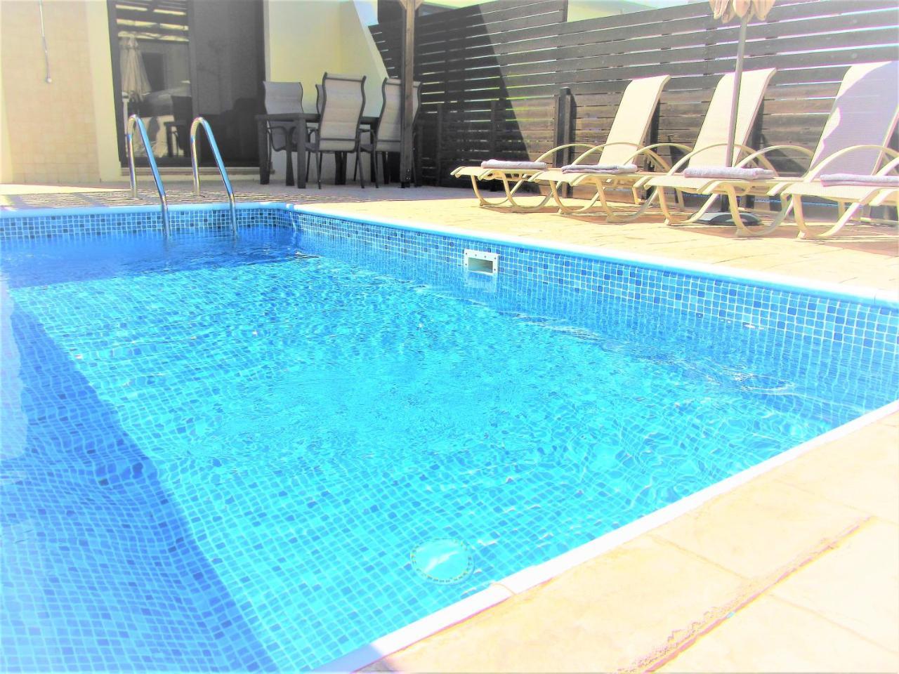 Villa Jade