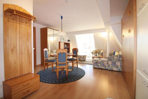 Appartementhaus Eichsfeldia Fewo 13 — 4-Star Luxury Hotel in Ostseebad Kuehlungsborn, Germany