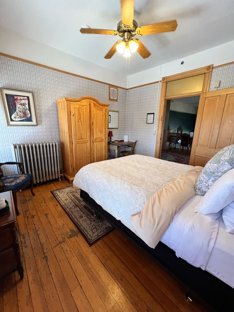 Hotel St. Nicholas - photo 13