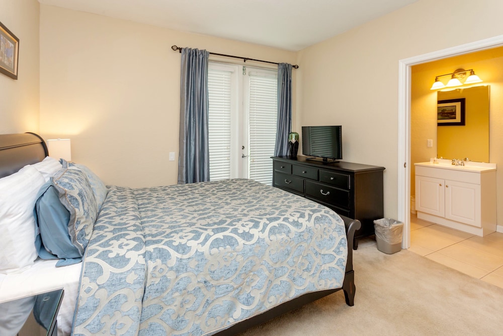Vista Cay Resort Direct Townhomes by Millennium Management - photo 24