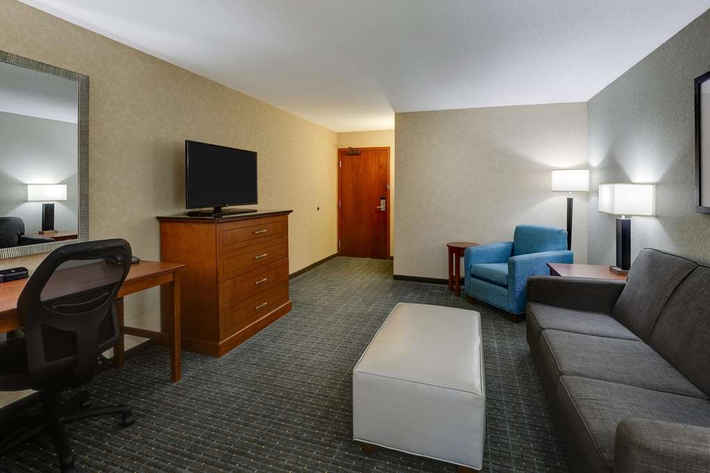 Drury Inn & Suites Phoenix Chandler Fashion Center - photo 18