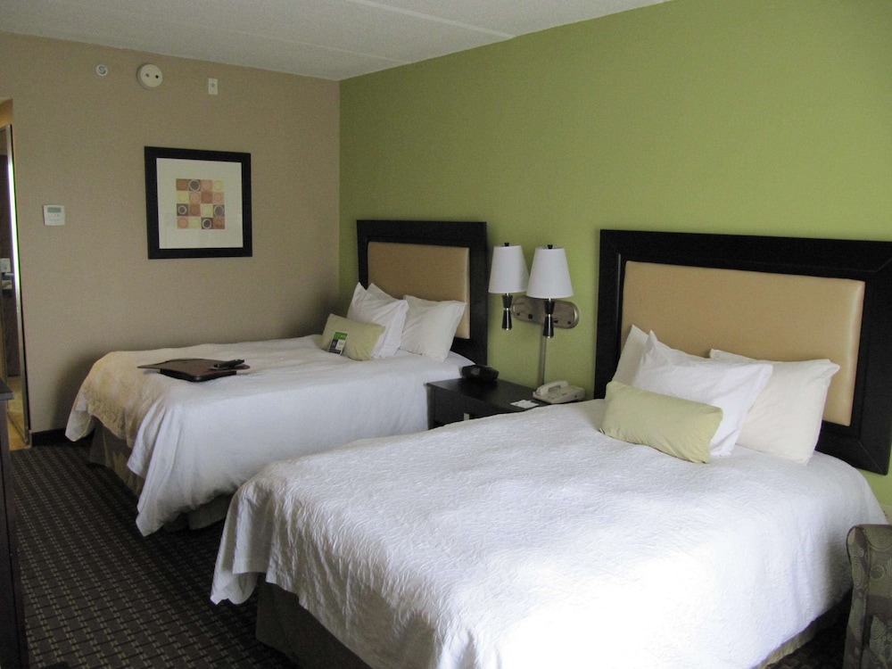 Hampton Inn Lindale Tyler - photo 14